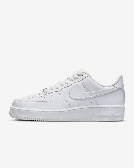 Nike Air Force 1 '07 – Triple White